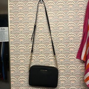 Michael Kors crossbody in perfect condition